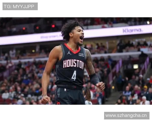 杰伦·格林本赛季首秀惊艳，与布克联手太阳大胜快船